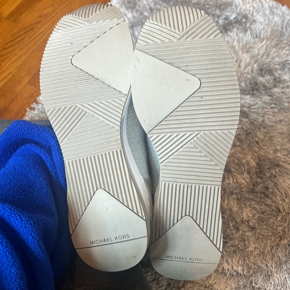 MICHAEL KORS SNEAKERS SIZE 10 worn twice originally $165 - Picture 6 of 6